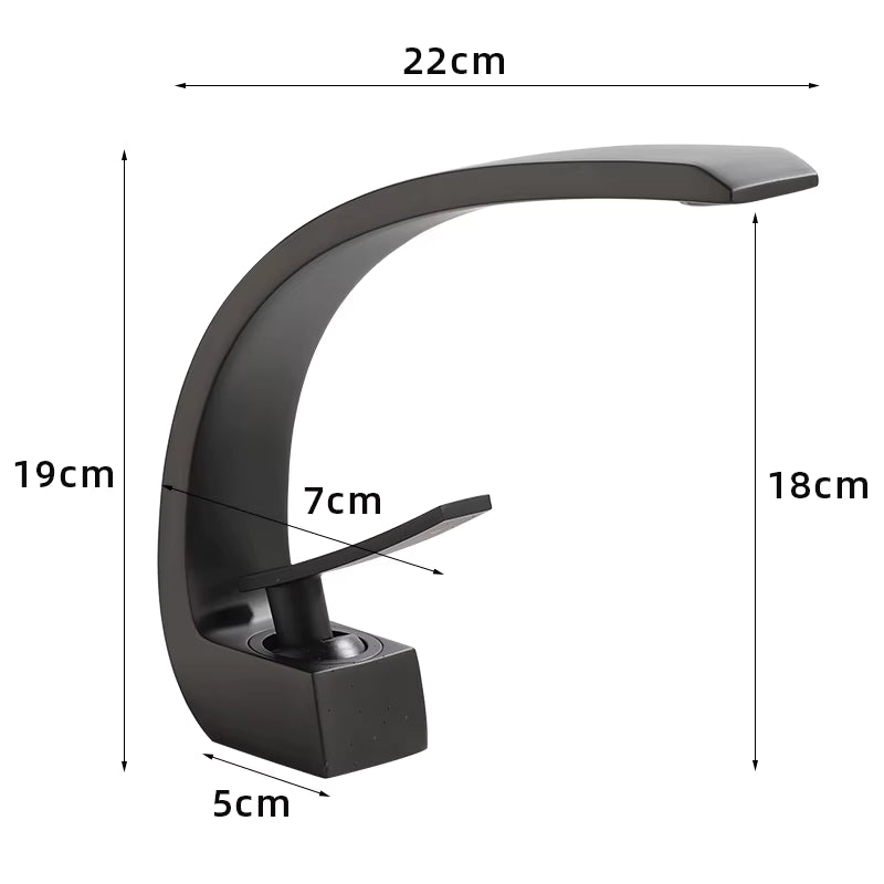 AURA™ – Mitigeur de Lavabo Design Incurvé