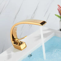 AURA™ – Mitigeur de Lavabo Design Incurvé